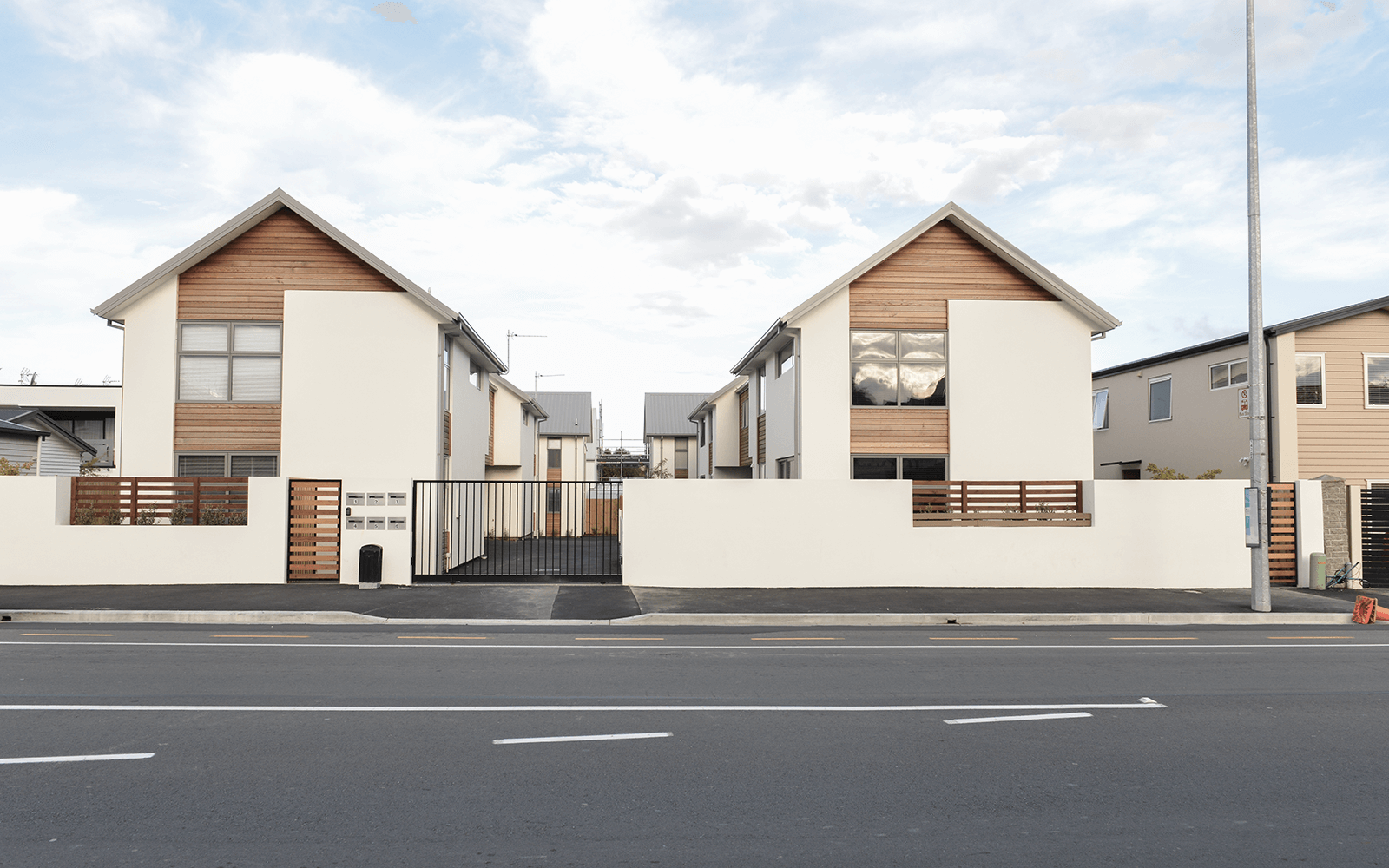 Shaun & Sons Rendering Work