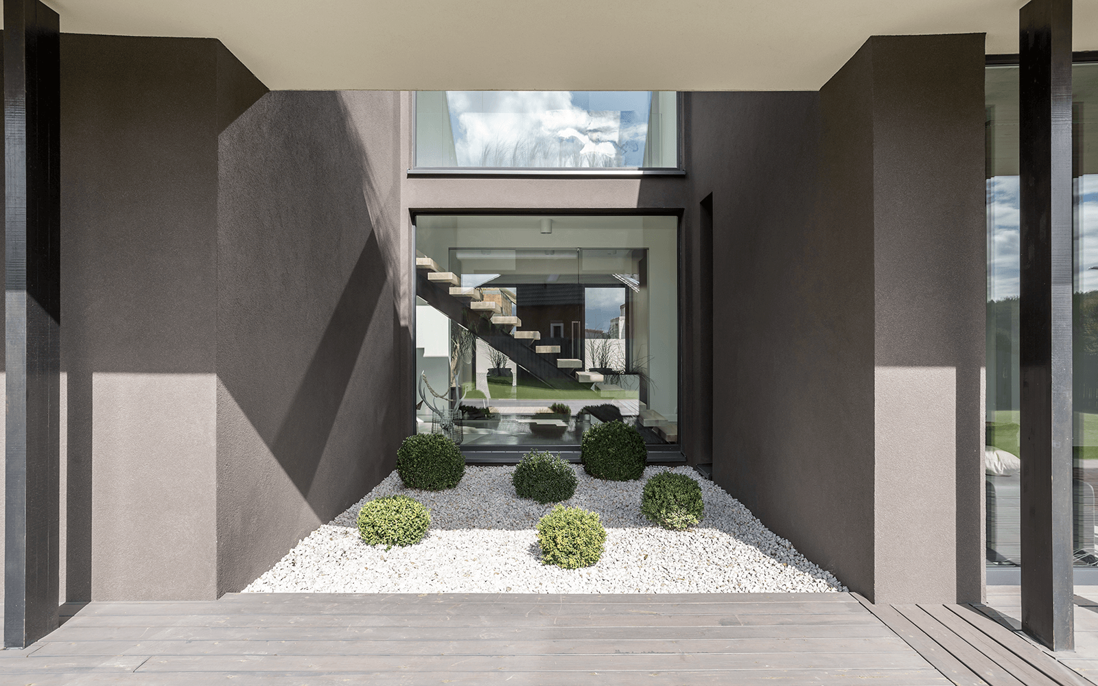 Shaun & Sons Rendering Work